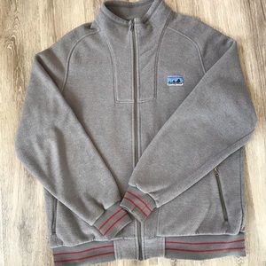 Retro Patagonia full zip fleece.